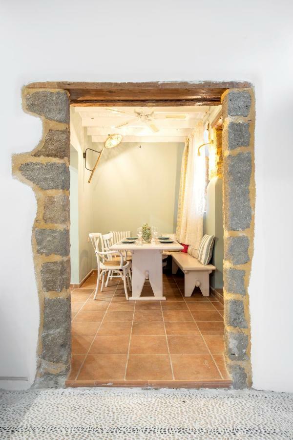 A33 Rhodes Old Town House Villa Rhodes City ภายนอก รูปภาพ
